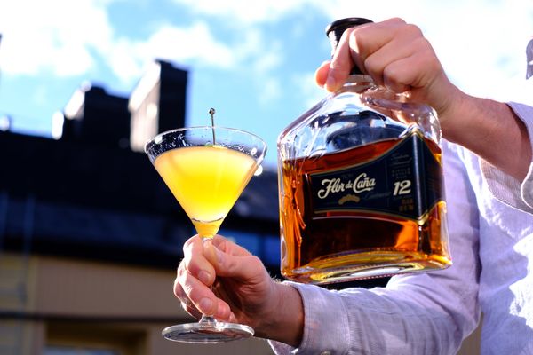 Manzana, Naranja, Caña